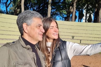 La ahora exsubsecretaria de la Mujer, Carolina Barone, junto a Jorge Macri.