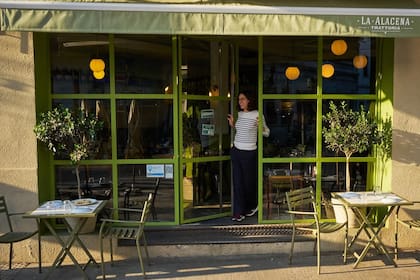 La Alacena Trattoria, en Gascón 1401, fue fundada en 2014 por Julieta y Mariana Bauzá.