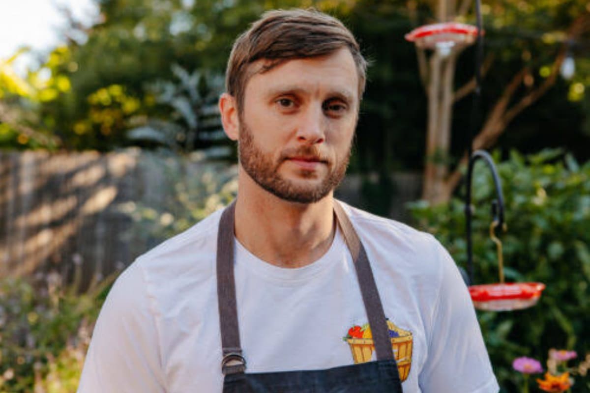La albahaca fresca puede deteriorarse en pocas horas si se guarda en la nevera, según advirtió el chef Ollie Honderd