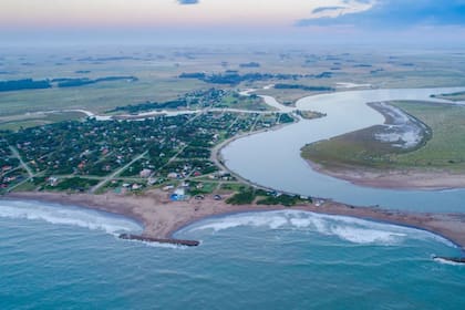 La albufera de Mar Chiquita, de las pocas registradas en el mundo (Gentileza BAFILMA)