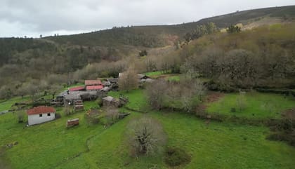 La aldea se encuentra en la provincia de Ourense (Captura: YouTube @hilux_aventura)