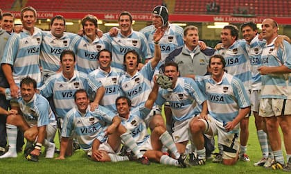 La alegría de los argentinos luego de la igualdad de hace 20 años con Lions, a pesar de que habían estado a escasos minutos de un triunfo impensado.