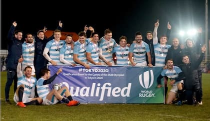La alegría del equipo de rugby seven cuando consiguió la clasificación para Tokio, en el Sudamérica Rugby Sevens, que se disputó en Santiago de Chile