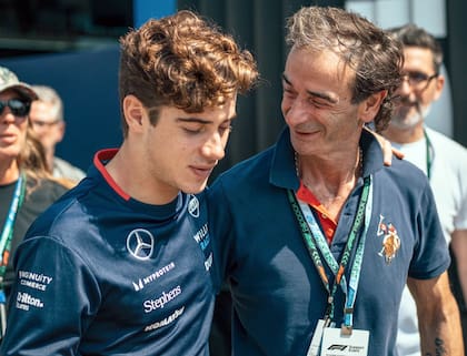 La alegría del padre de Colapinto ante la noticia de que Franco renovó el contrato con Alpine.