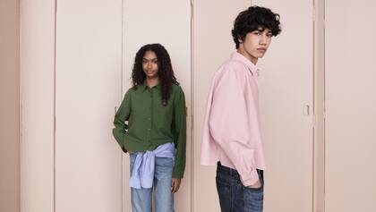 La alianza entre Uniqlo y JW Anderson, una de las colaboraciones más exitosas y consolidadas de los últimos años, lleva el diseño de autor al terreno del lujo accesible.