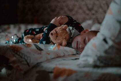 La alimentación ejerce un rol fundamental en la calidad del sueño de los niños (Foto Pexels)