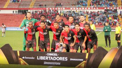La alineación de Melgar que le ganó 1-0 a Emelec