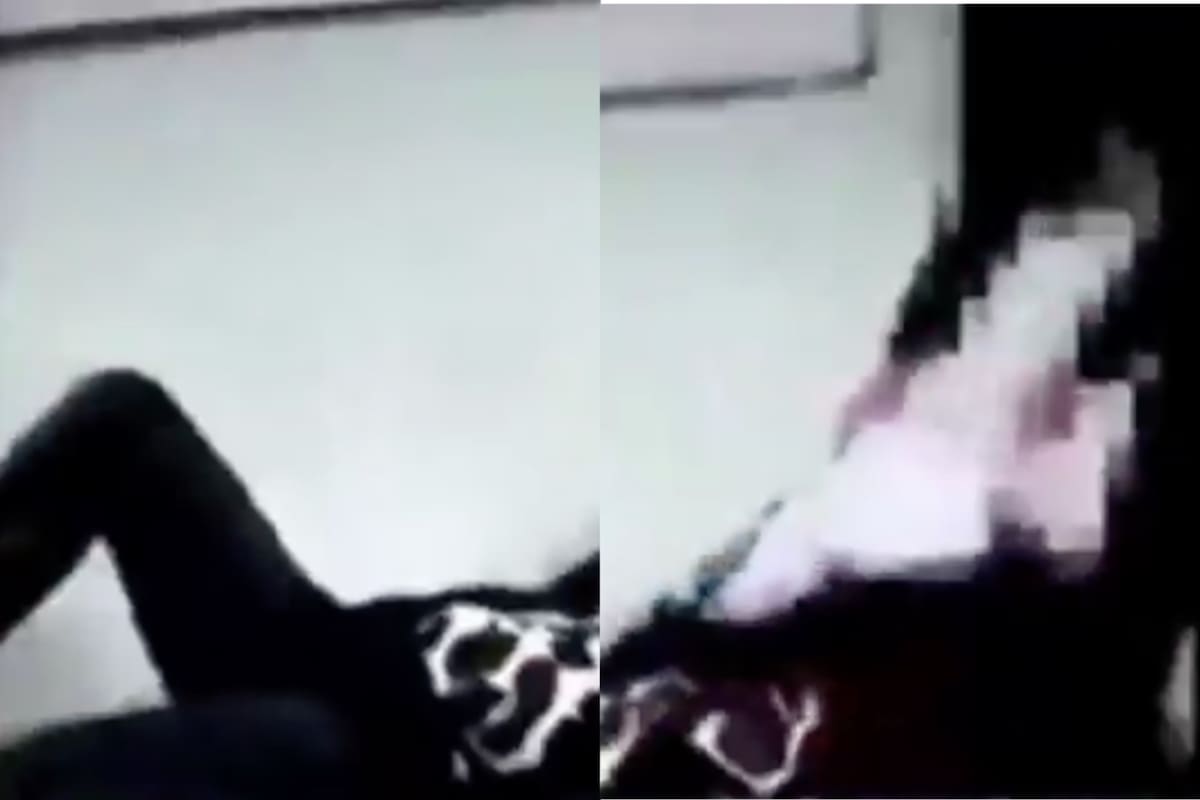 La alumna arrastró y tiró de los pelos a su maestra
