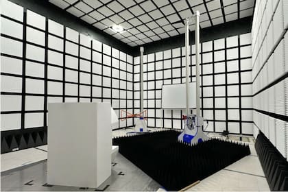 La ampliación del laboratorio de UL Solutions en México suma capacidades de ensayo para productos dentro de los sectores de tecnología del consumo, automotriz y alambres y cables, ampliando así los servicios de ensayo para facilitar las exportaciones a Estados Unidos, Canadá y a lo largo de América Latina, además de satisfacer al mismo tiempo las necesidades del mercado local. (Photo: Business Wire)