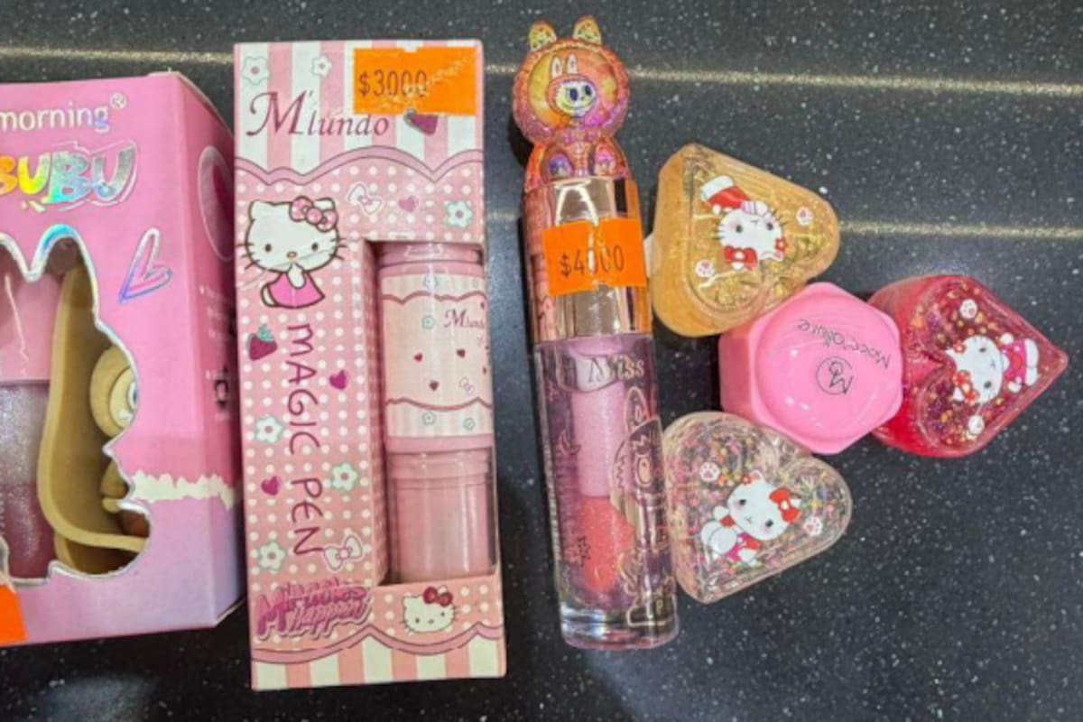 A Anmat foi proibida de vender uma linha de cosméticos infantis com a imagem de Hello Kitty e Labubu