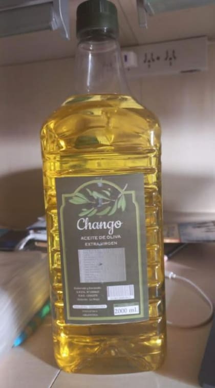 La ANMAT prohibió la elaboración y comercialización del aceite de oliva "Chango"
