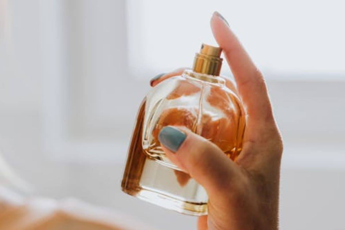 La Anmat retiró del mercado el perfume de una marca tras detectar que provenía de un “lote experimental”