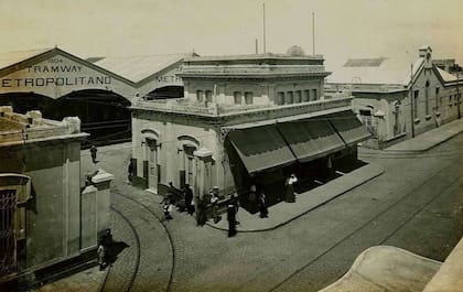 La antigua estación del Tranvía Metropolitano comenzó a funcionar en 1904