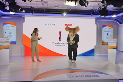 La aparición del Ratón Pérez sorprendió al público
