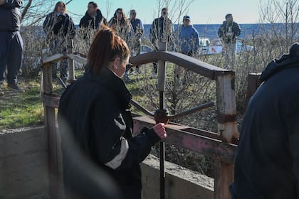 La apertura de las compuertas marca el inicio de la temporada de cultivos