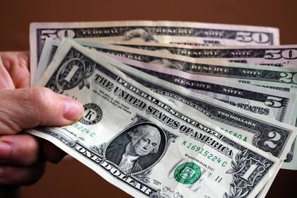 La apertura del dólar blue