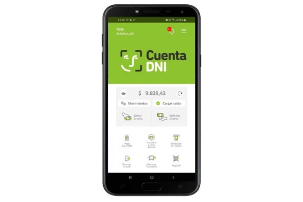 La aplicación funciona a modo de billetera electrónica y también permite retirar dinero del cajero sin tarjeta de débito