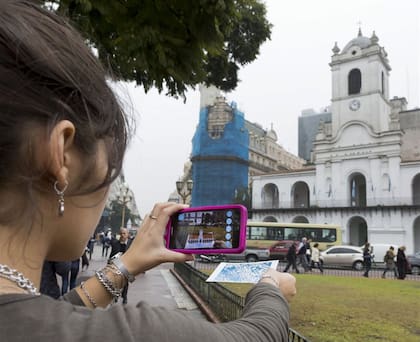 La app descubre los cambios que sufrió el Cabildo