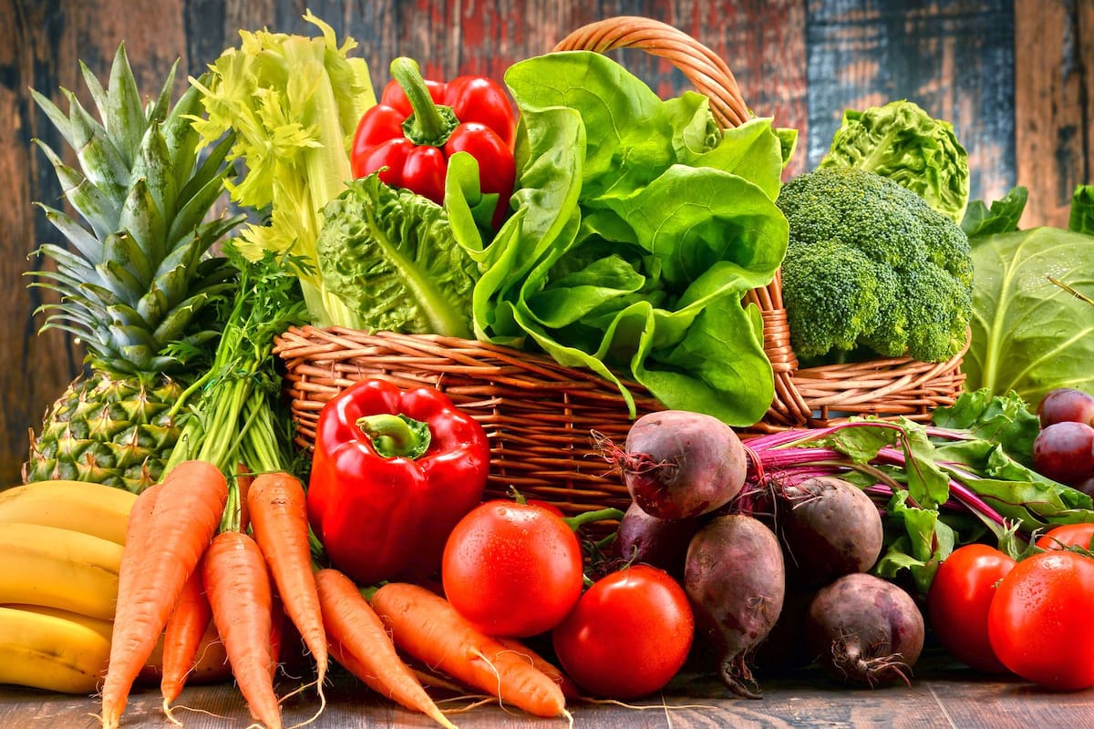 La app reconoce hasta 90 productos entre frutas, verduras y legumbres, y ofrece consejos para saber cuándo consumirlos y de qué manera, aunque no incluye recetas