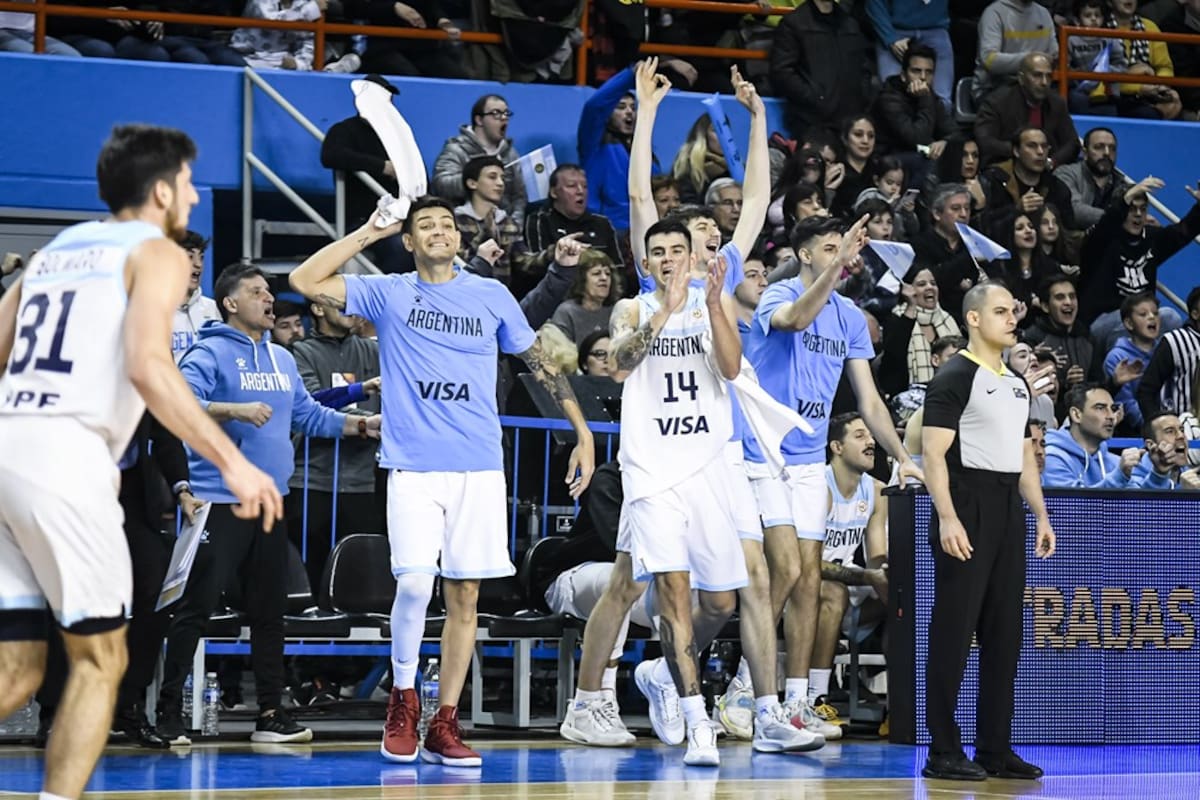 La Argentina cayó ante Canadá y derrotó a Bahamas en la cuarta ventana de las Eliminatorias; está más cerca del Mundial
