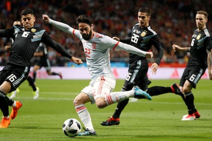 En el último amistoso entre argentinos y españoles estos golearon 6 a 1