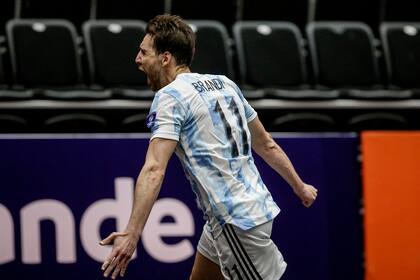 La Argentina enfrenta a España en una de las semifinales con el objetivo de pasar a la definición