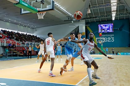 La Argentina hilvanó dos triunfos y ya mira con esperanza las semifinales de los Juegos Santiago 2023.