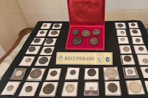 El Gobierno restituyó a Italia una colección de monedas del Imperio Romano