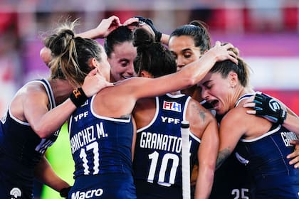 La Argentina llega a semifinal tras vencer a Inglaterra en el Olímpico de Tarrasa. EFE/ Enric Fontcuberta