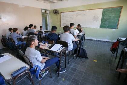 La Argentina promedia apenas 168 días de clases