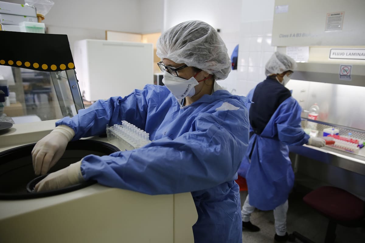 La Argentina se acerca a la tasa de mortalidad del Reino Unido en medio de la pandemia del coronavirus Covid-19