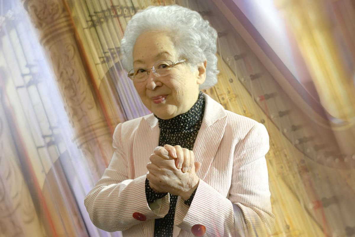 La arpista y mecenas Yoko Nagae Ceschina