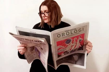 La artista con la portada para el Corriere della Sera: el especial de relojes "El Círculo del Tiempo"