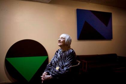 La artista cubana residente en Estados Unidos Carmen Herrera falleció anteayer a los 106 años