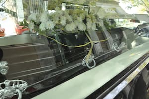 Familiares y amigos despidieron los restos de Libertad Leblanc
