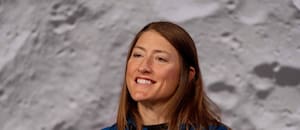 Cristina Koch, astronauta de Artemis II, de 47 años: “Para explorar el universo y otros planetas, primero debemos entender cómo cuidar el nuestro”