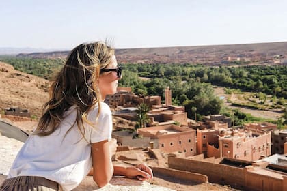 La atmósfera de Marrakech es una mezcla de historia y de cultura que no solo se puede ver, sino que se puede oler y hasta respirar.