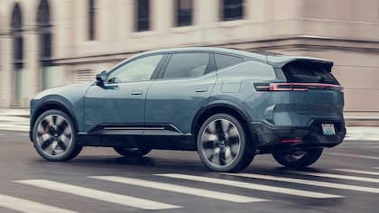 La automotriz sostuvo que seguirá vendiendo las unidades disponibles de los Polestar 3 y Polestar 4 que ya se encuentran en Estados Unidos