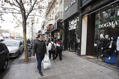 La Avenida Avellaneda es uno de los ejes importantes del barrio de Flores