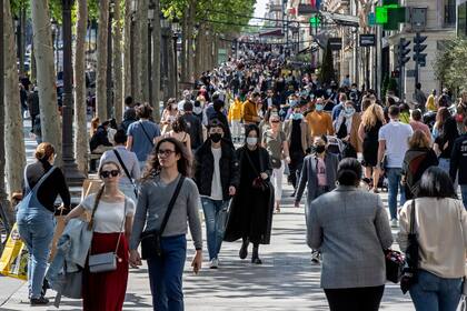 La avenida de Champs Elysees en París, Francia