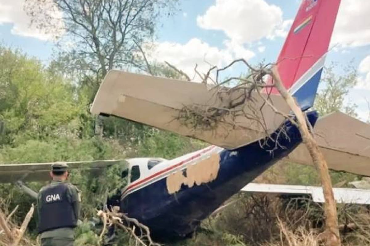 La avioneta misteriosa que apareció en el departamento Vera, de la provincia de Santa Fe (Gentileza InfoVera)