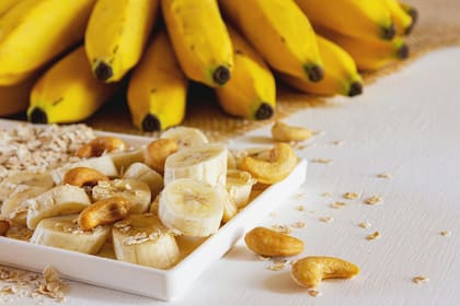 La banana aporta magnesio y otros minerales