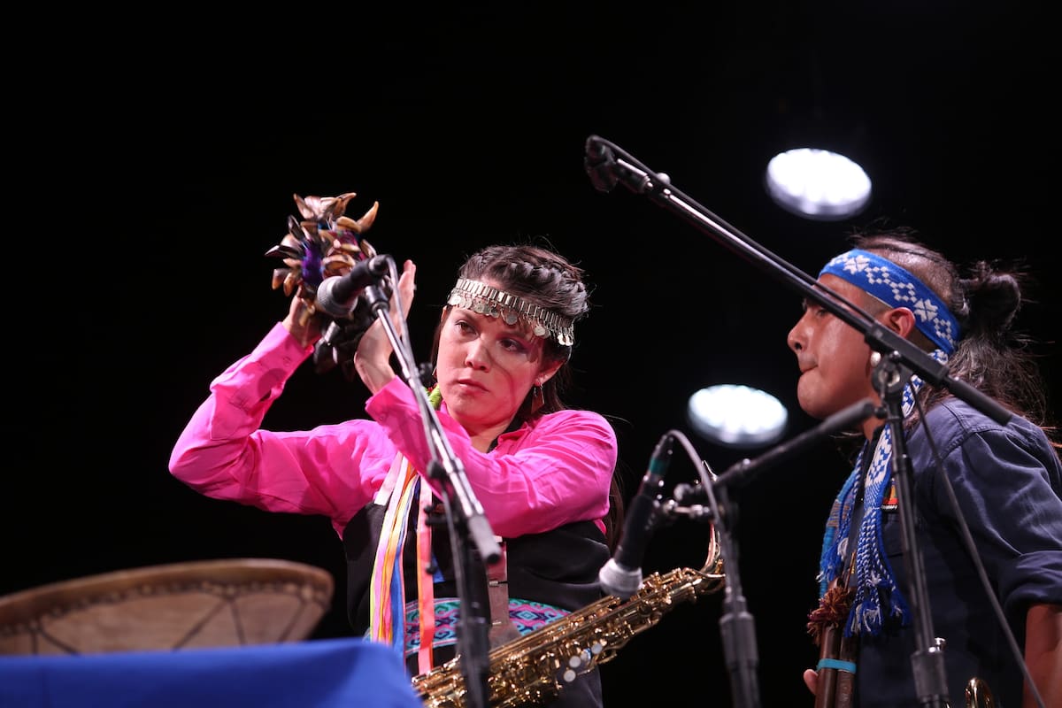 La banda Puel Kona que actuó como telonera de Roger Waters