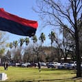 Los gestos de una ciudad que vive un día distinto en homenaje a ese "rosarino de alma y corazón"