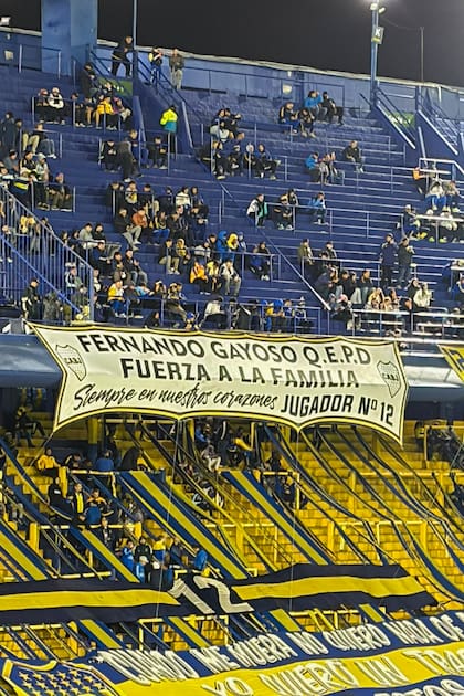 La bandera para Fernando Gayoso