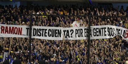 La bandera para Ramón Díaz