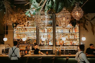 Día del Bartender: cómo se inspiran, cuáles fueron sus errores y que hacen cuando le piden “algo rico, pero no tan dulce”