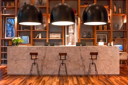 La barra del hotel de acceso al público