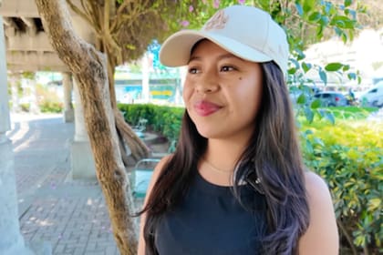 La barrera del idioma fue una de las principales dificultades en su adaptación en Estados Unidos