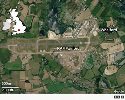 La base aérea de Fairford (RAF Fairford) está situada en la frontera entre Gloucestershire y Wiltshire